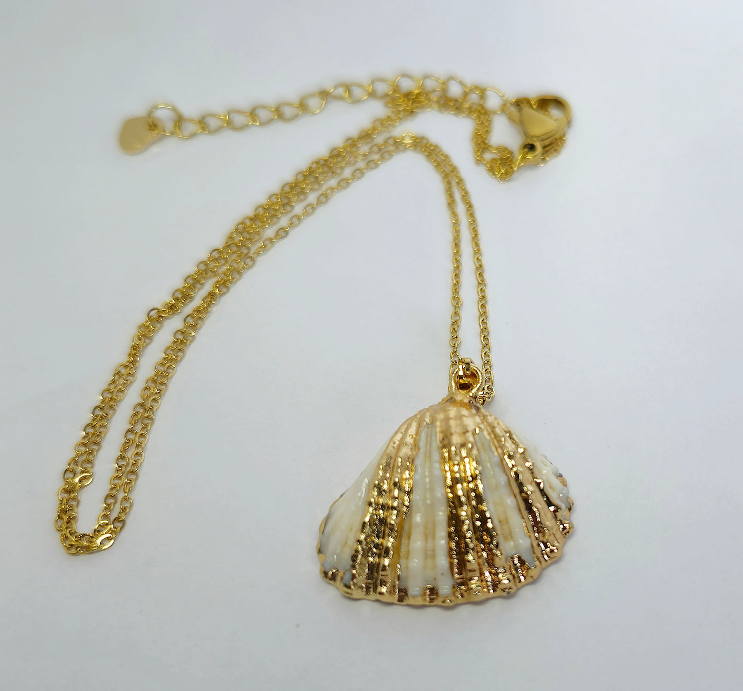 Gouden schelp ketting