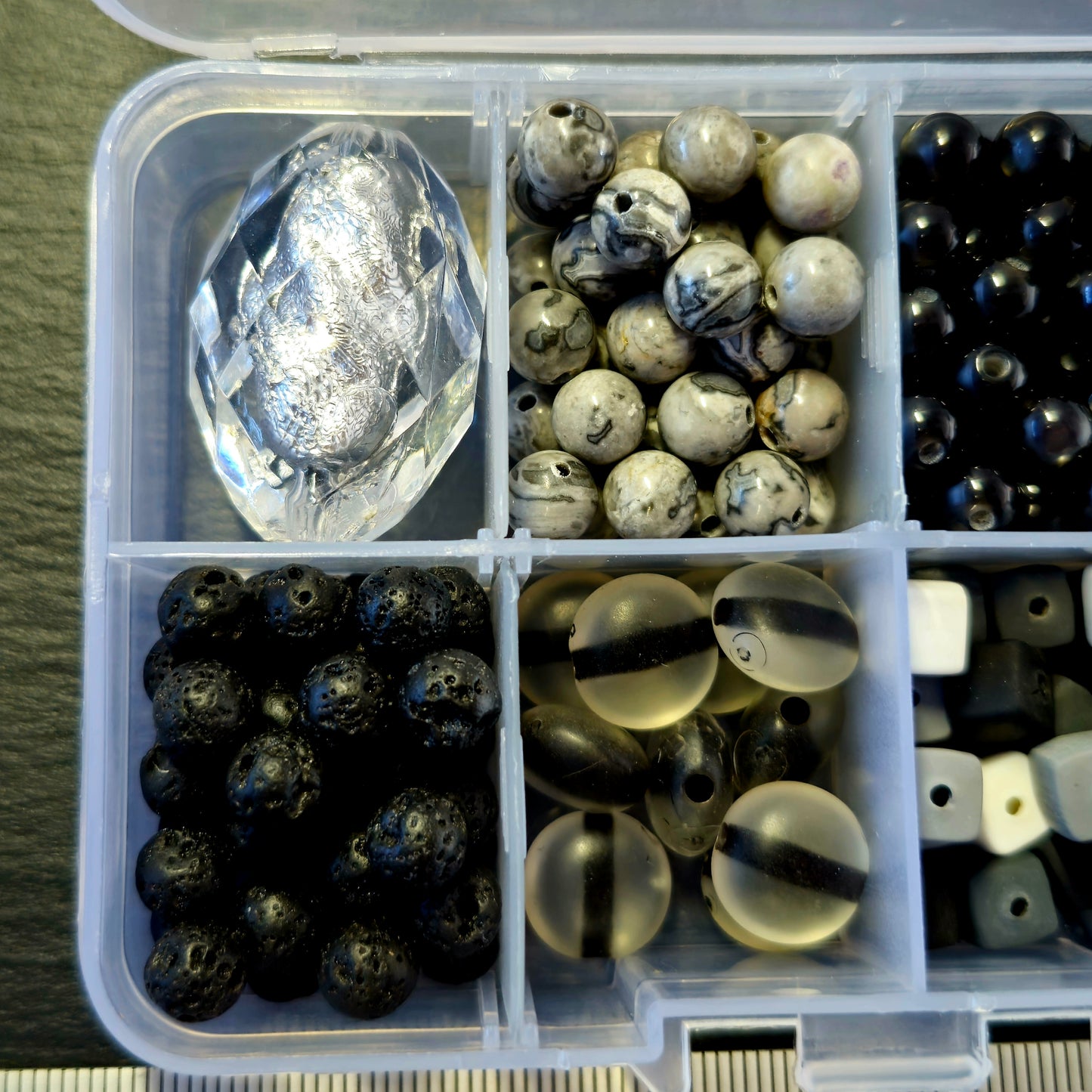 Kralenbox Zwart