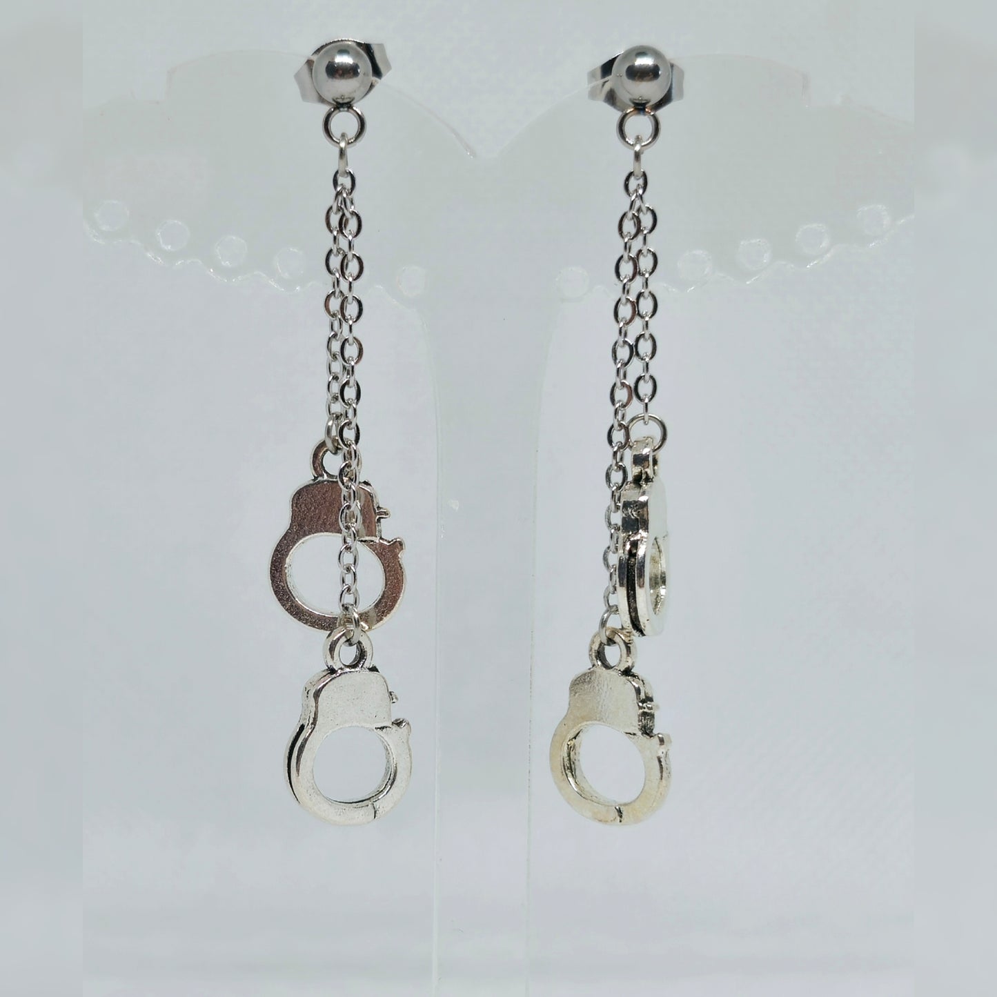 Oorstekers handboeien