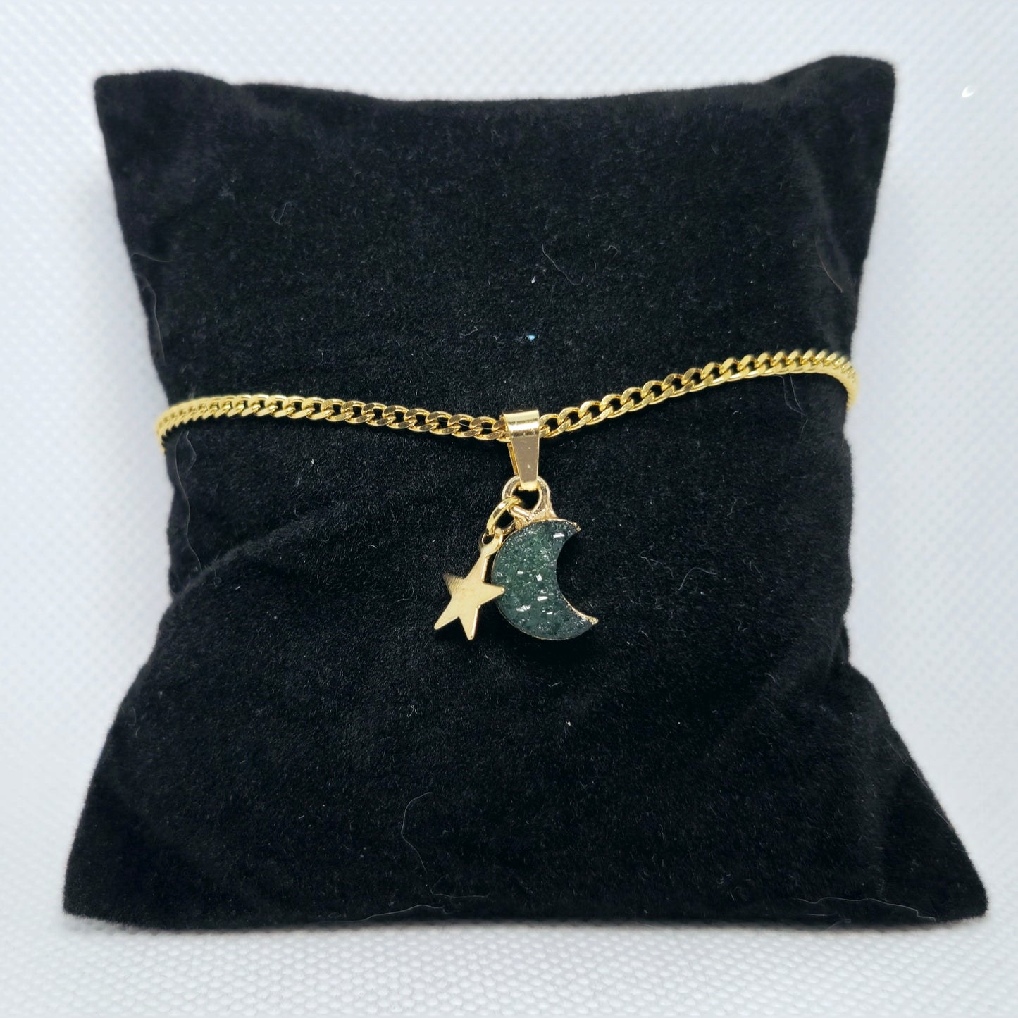 Armband goudkleur maan