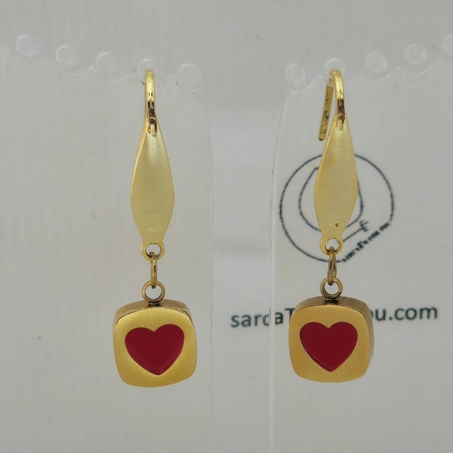 Love is in the ear