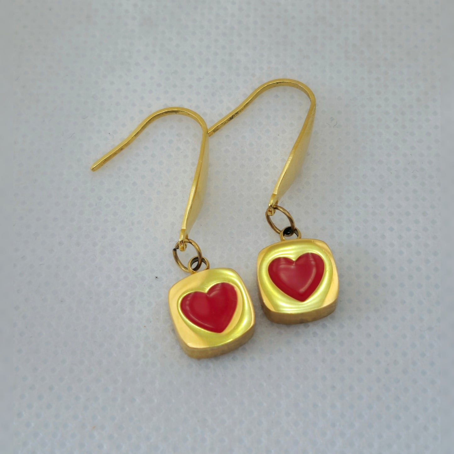 Love is in the ear