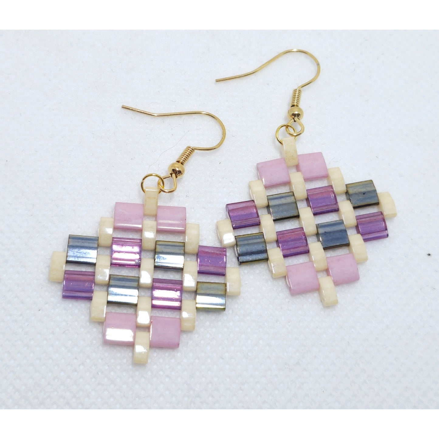 Purple tila