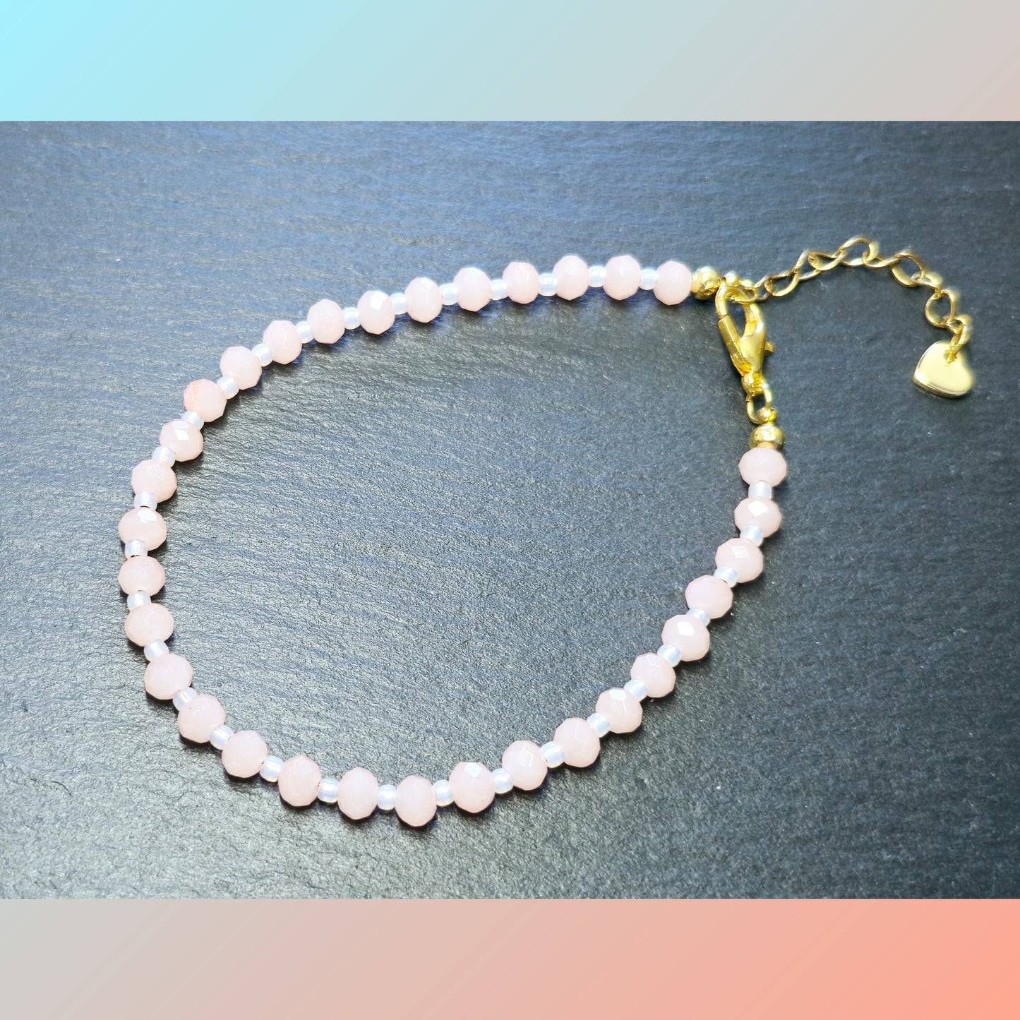 Armbandjes pastel