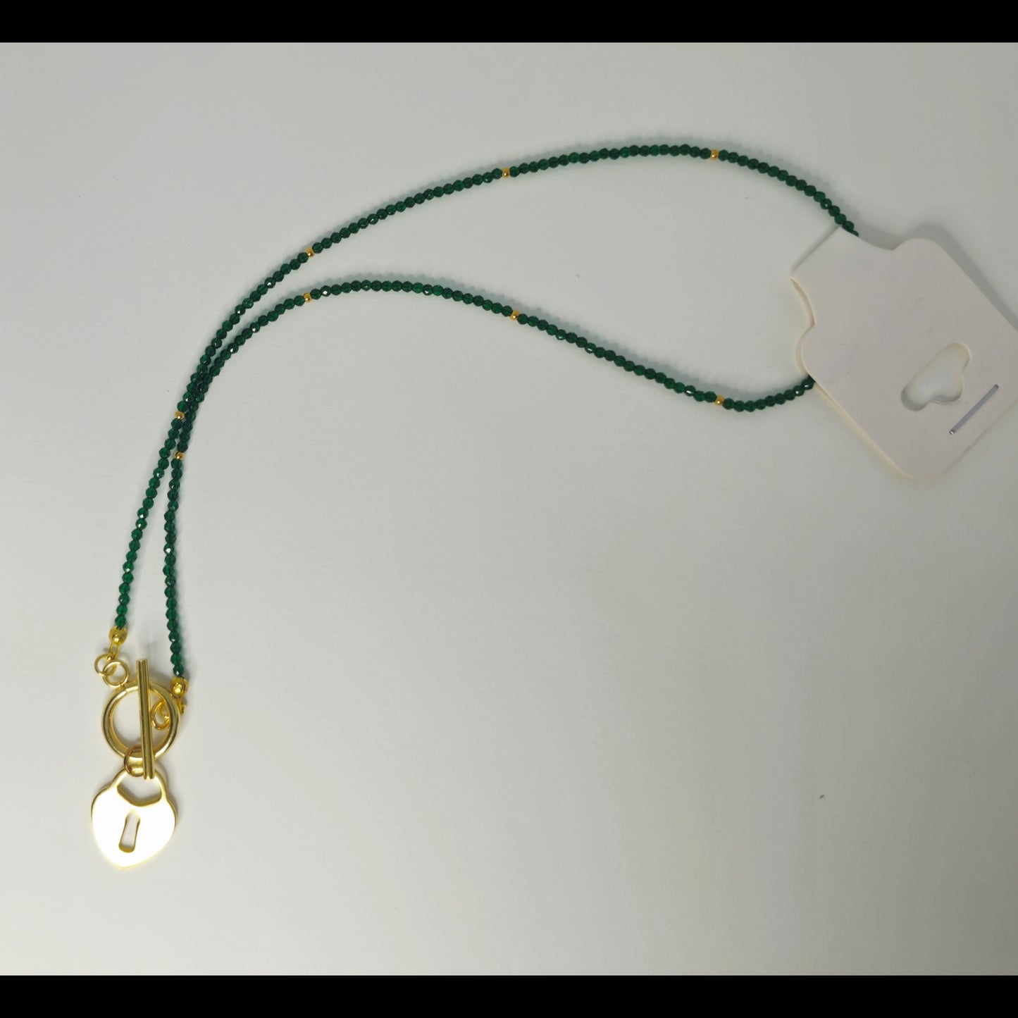 Groene ketting met hartslot