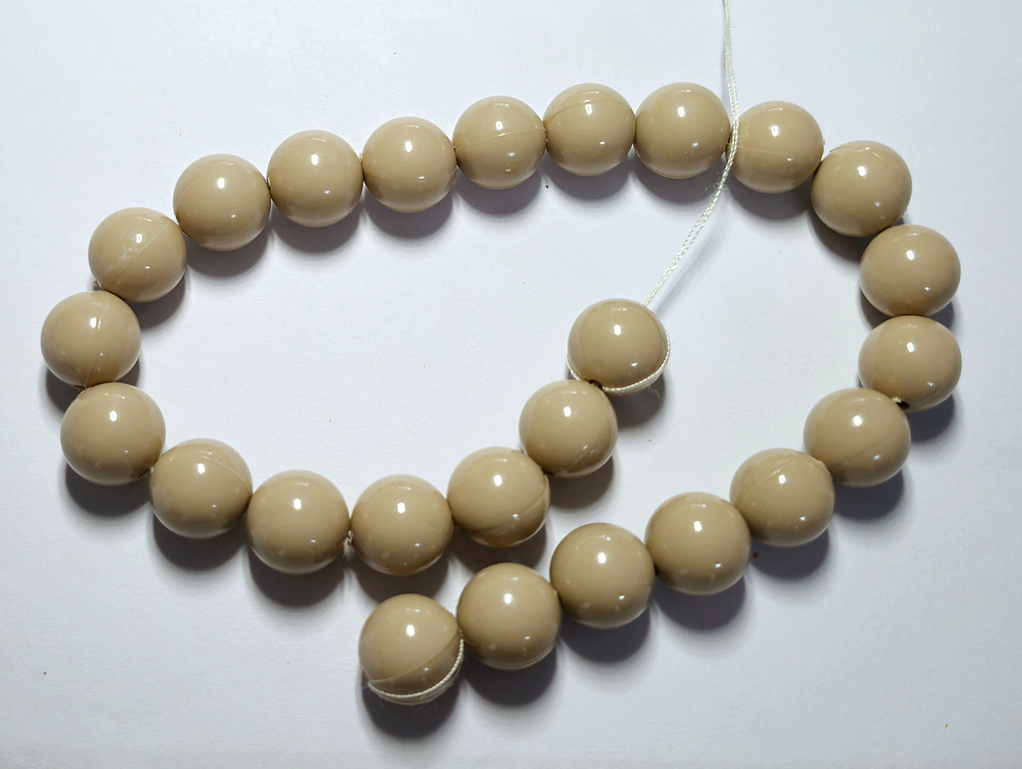 12mm kralen beige