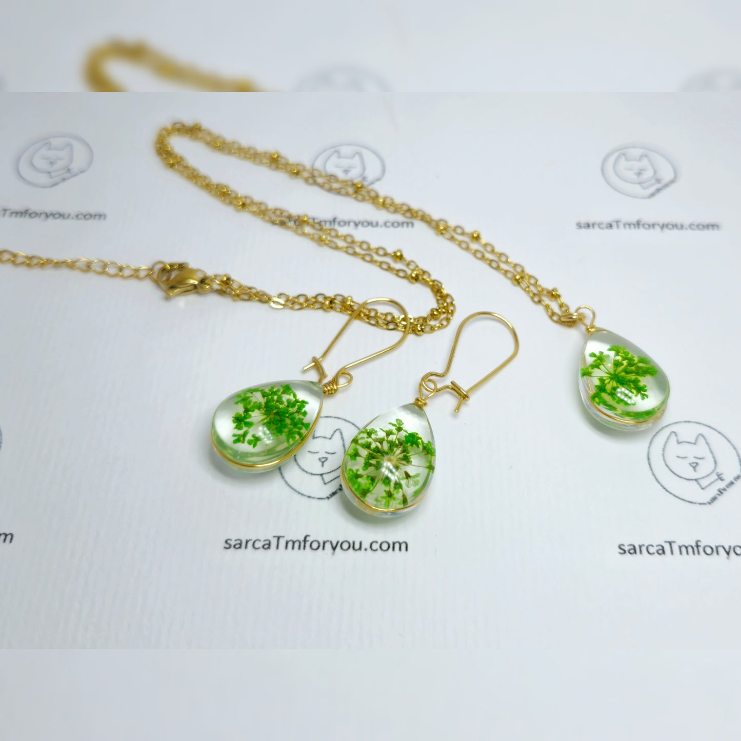 Set! Ketting en oorbellen groen/goud