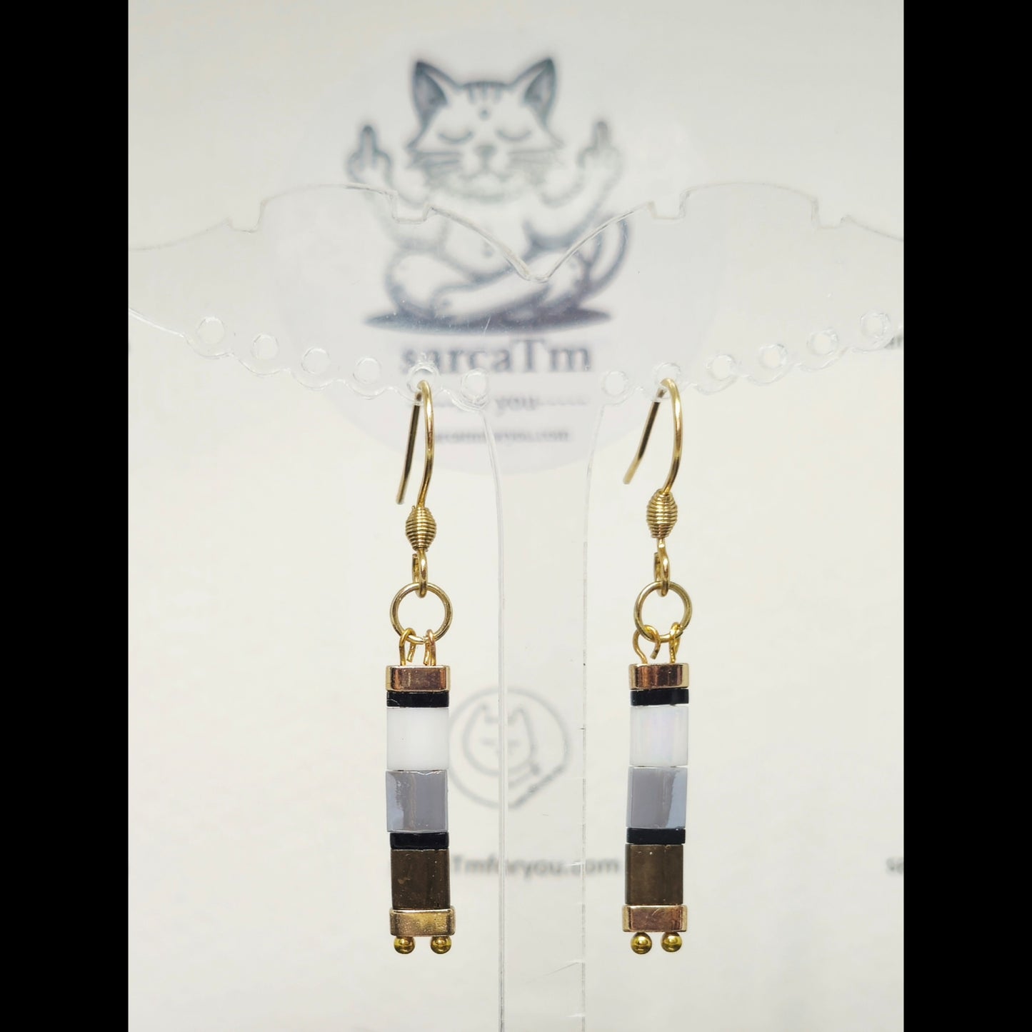 Tila love earrings