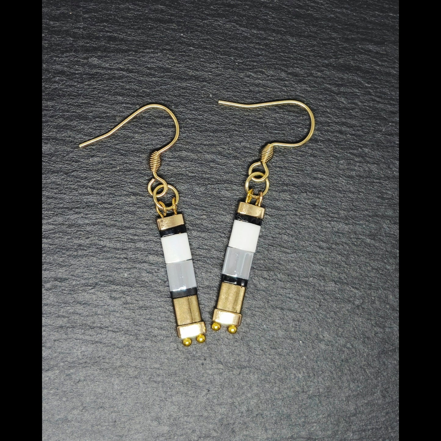 Tila love earrings