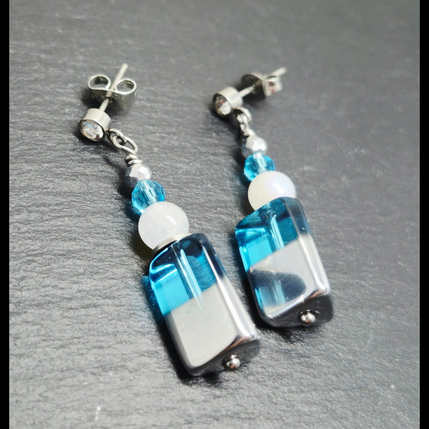 Blauw/zilveren oorbellen
