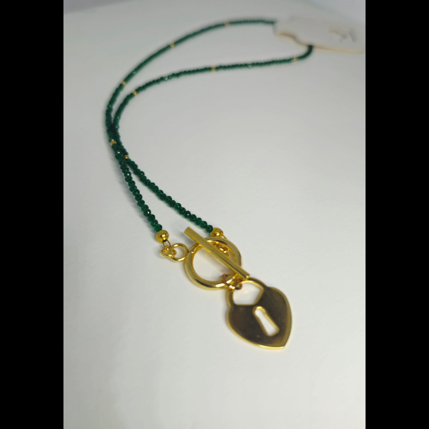 Groene ketting met hartslot