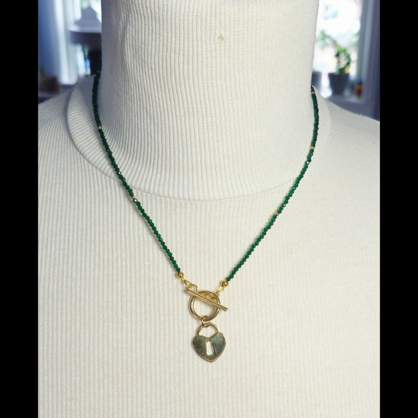 Groene ketting met hartslot