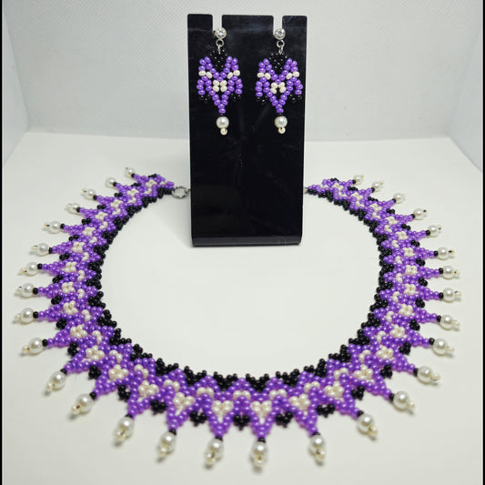 Set ketting en oorbellen